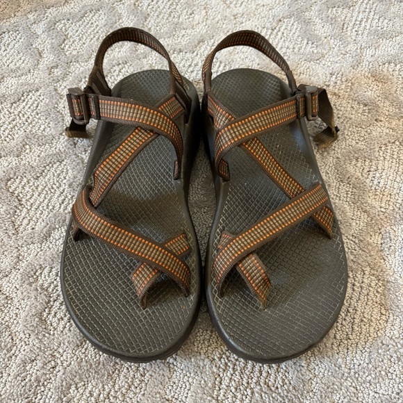 Chaco Other - Chaco Z2 Sandals Men size 10 Brown Orange Stripe Toe Loop Vibram Sole Hiking Out